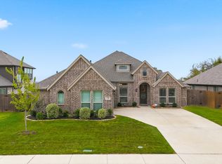 1710 Summer Ln, Midlothian, TX 76065