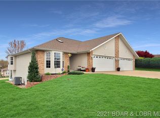 965 High St, Osage Beach, MO 65065
