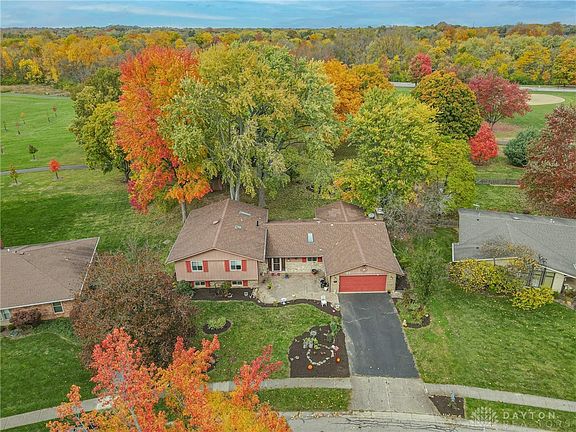 3rd image of 965 Fernshire Dr
