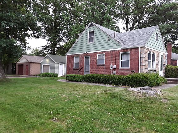5th image of 304 Erskine Ave