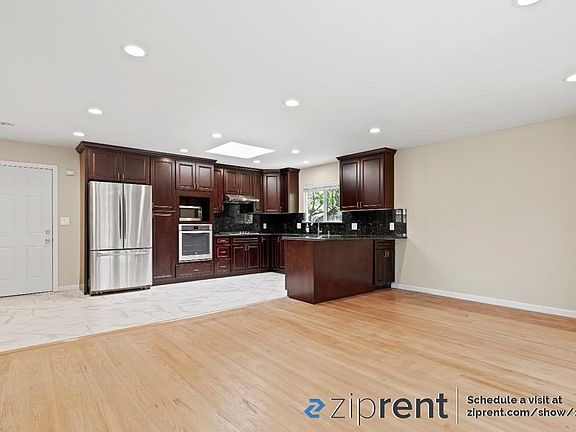 4th image of 420 Giannini Dr