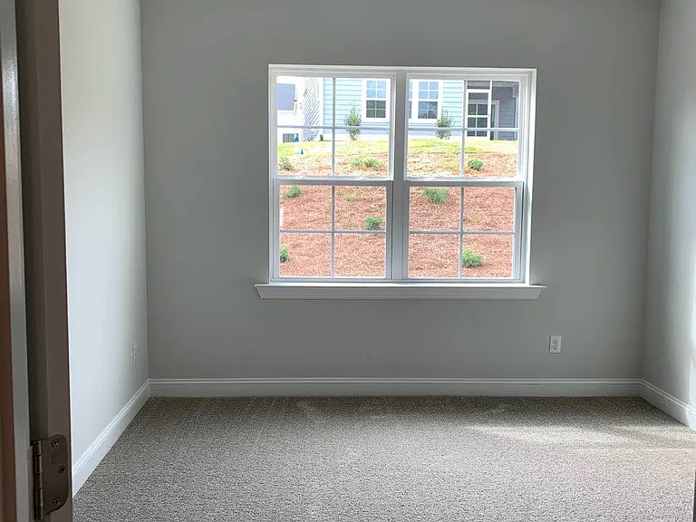 304 Golf Vista Trl — Photo 3