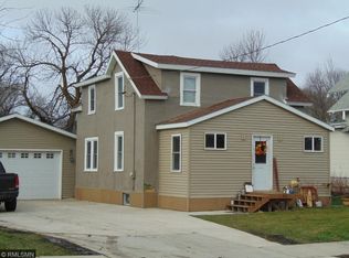 221 Meeker Ave S, Watkins, MN 55389