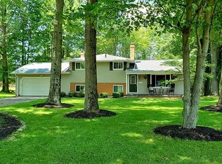 2948 Lydia Dr, Broadview Heights, OH 44147