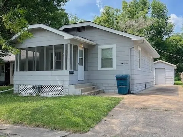 1009 E 7th St, Pittsburg, KS 66762