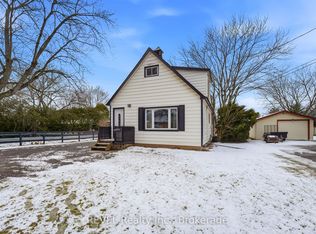 859 S Pelham Rd, Welland, ON L3C3C9