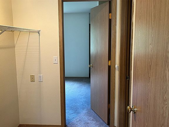 5th image of 9612 66th Avenue E