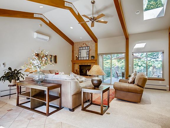 5th image of 10957 W Bear Creek Dr