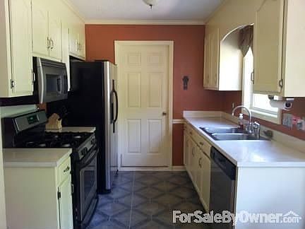 4th image of 668 Falcons Nest Ct