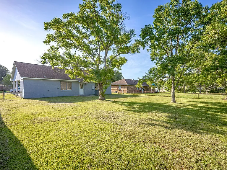 6672 Cortez Cir — Photo 44