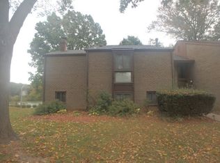 18735 Walkers Choice Rd, Montgomery Village, MD 20886