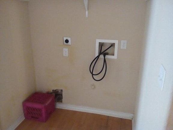 2nd image of 290 Alabama Ave