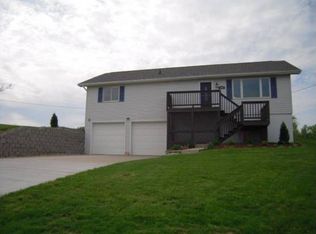 1504 Cree Ct, Plattsmouth, NE 68048