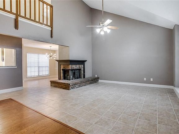 4th image of 4118 Tarpon Ln