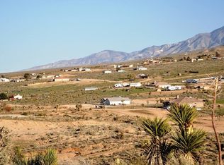 26230 Round Up Way, Apple Valley, CA 92308