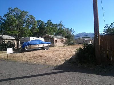 Nice level lot!