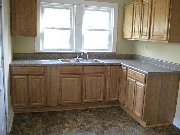 3rd image of 1433 Dogwood St