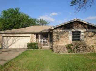 2512 N Prairie Creek Rd, Dallas, TX 75227