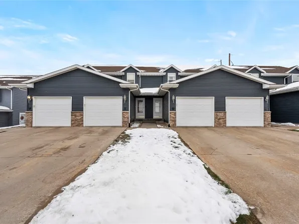 4030 37th Ave SW Unit D, Cedar Rapids, IA 52404