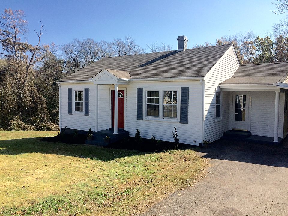 1st image of 6810 Crystal Lake Dr