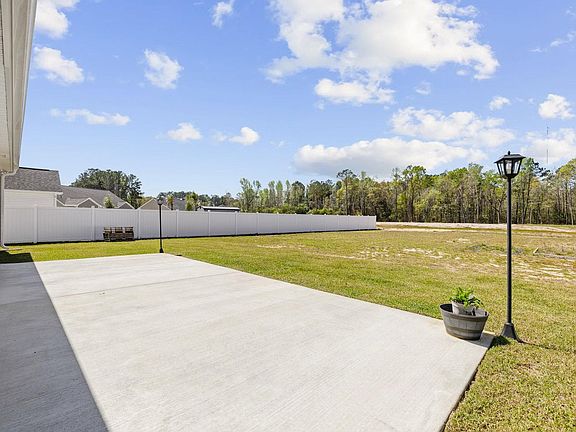 3rd image of 6250 Old Bucksville Rd.