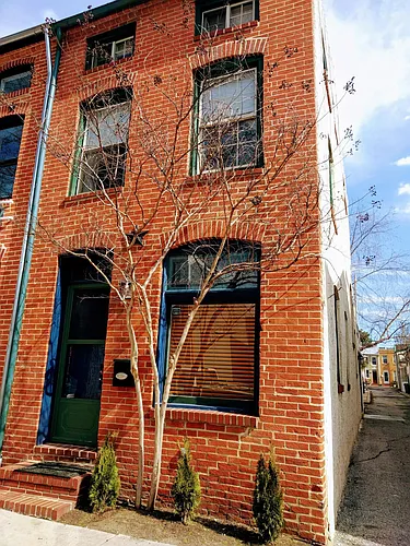 317 S Washington St Photo 1