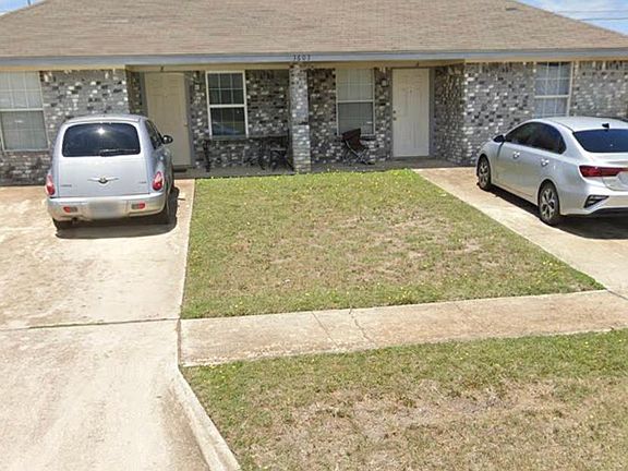 4th image of 3603 Westwood Dr #A