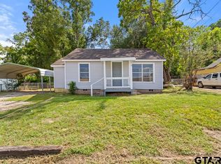 210 Cooper St, Lindale, TX 75771