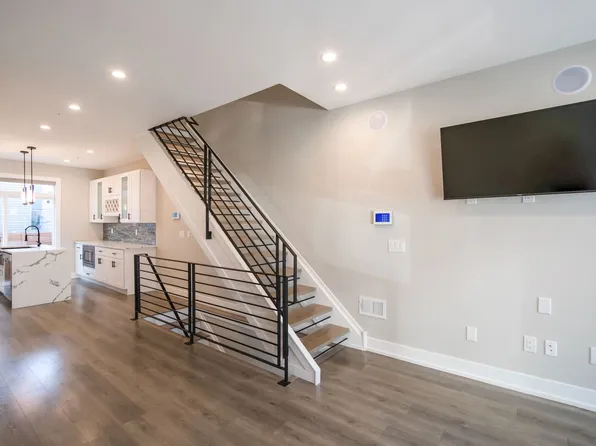 2128 N Randolph St, Philadelphia, PA 19122