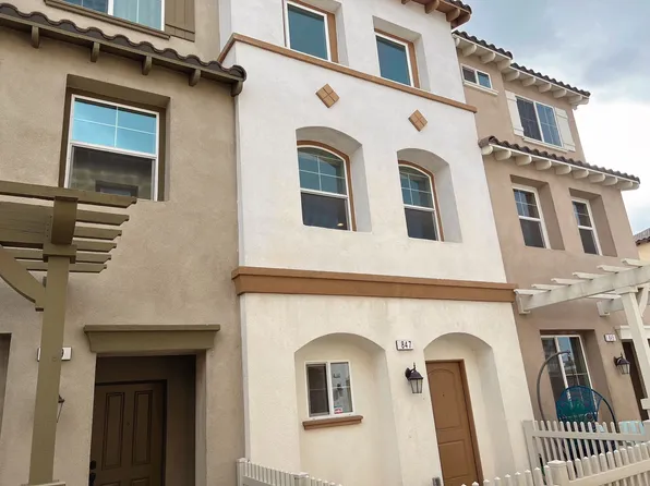 847 E Hollyvale St, Azusa, CA 91702
