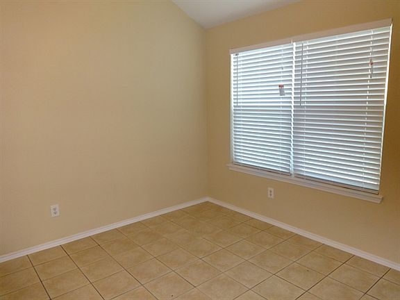 4th image of 7312 Hogan Dr
