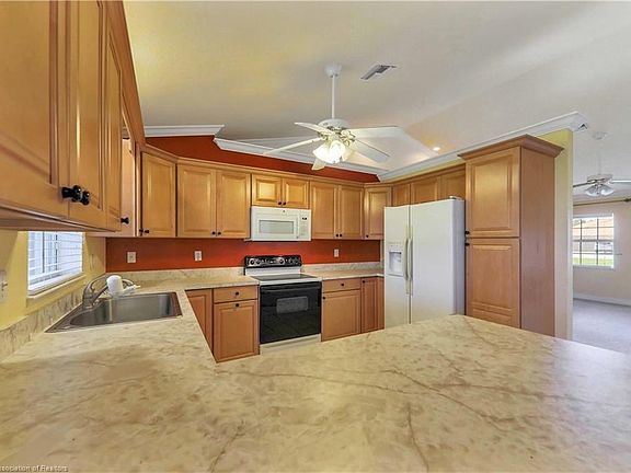 4th image of 6474 Placid Lakes Blvd