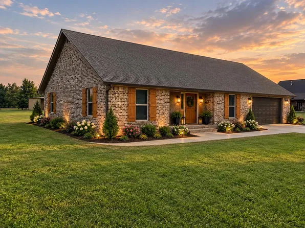 105 Dalton Dr, Ripley, MS 38663