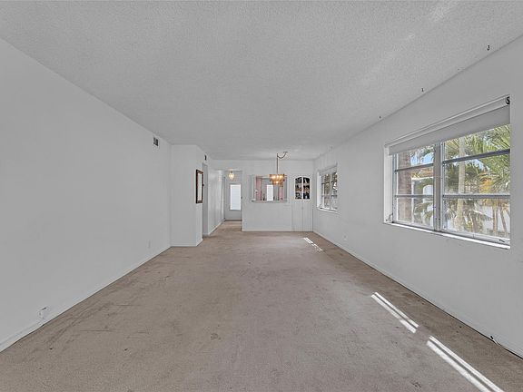 4th image of 2151 NE 42nd Court #239