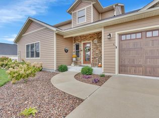 1061 Prairie Rd, Plymouth City, WI 53073