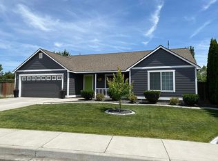 6111 Coventry Ln, Pasco, WA 99301