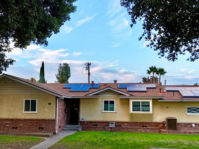 906 W Ashcroft Ave, Fresno, CA, 93705