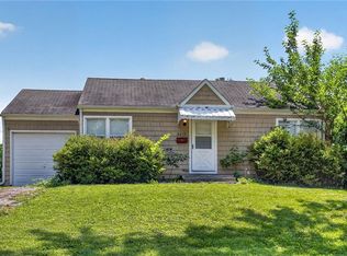 8219 Woodward St, Overland Park, KS 66204