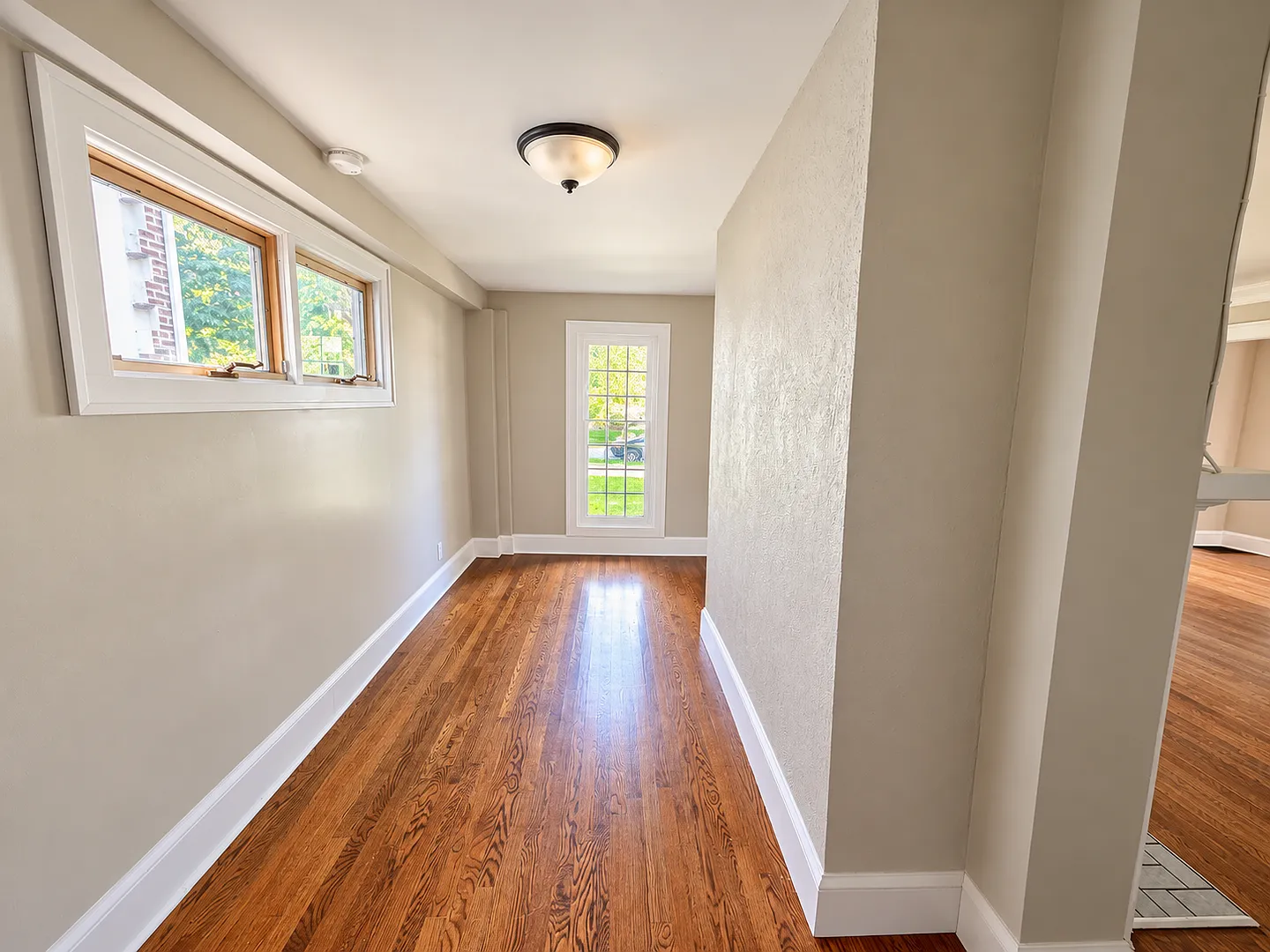Brookside Beauty 4 Bedrooms, 2 Baths & Plenty of Space — Photo 4