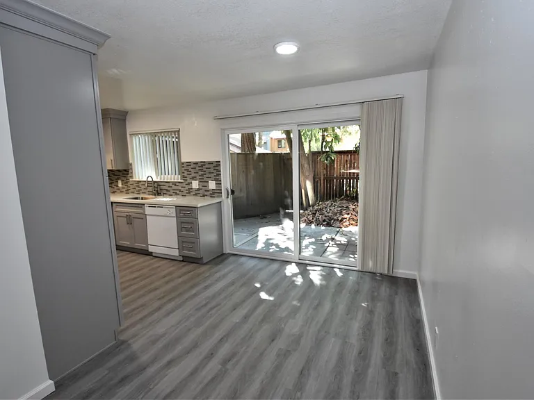 2148 Bella Casa St — Photo 12