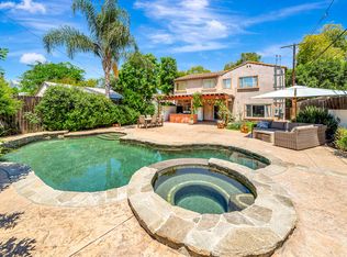 14919 Hesby St, Sherman Oaks, CA 91403