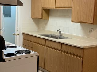 1011 Grand Ave APT 5, Waukegan, IL