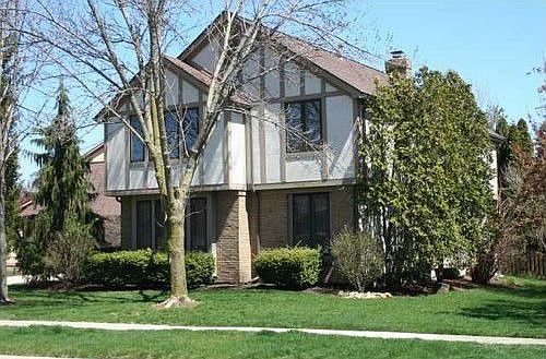 3rd image of 5811 Chatterfield Dr