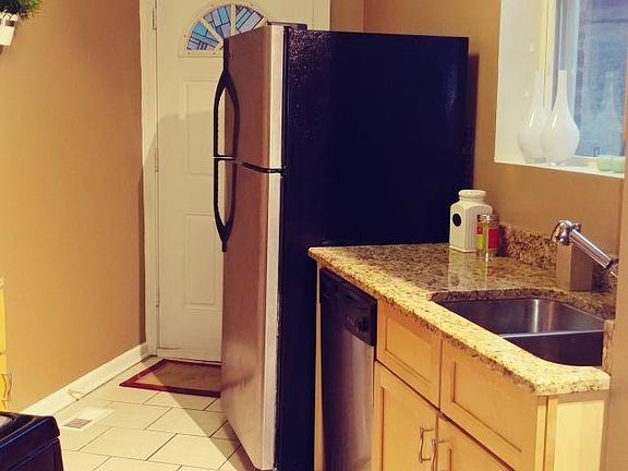 3rd image of 5126 W Agatite Ave APT 1