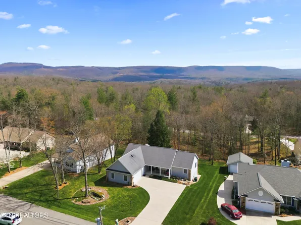 114 Windsor Rd, Fairfield Glade, TN 38558