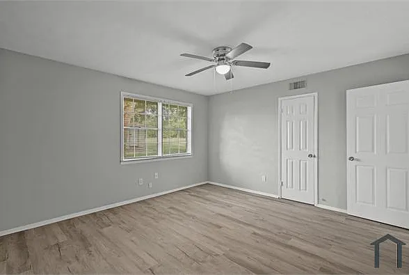 2729 Main St #3 — Photo 6