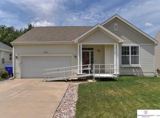 1226 N 206th St, Elkhorn, NE 68022
