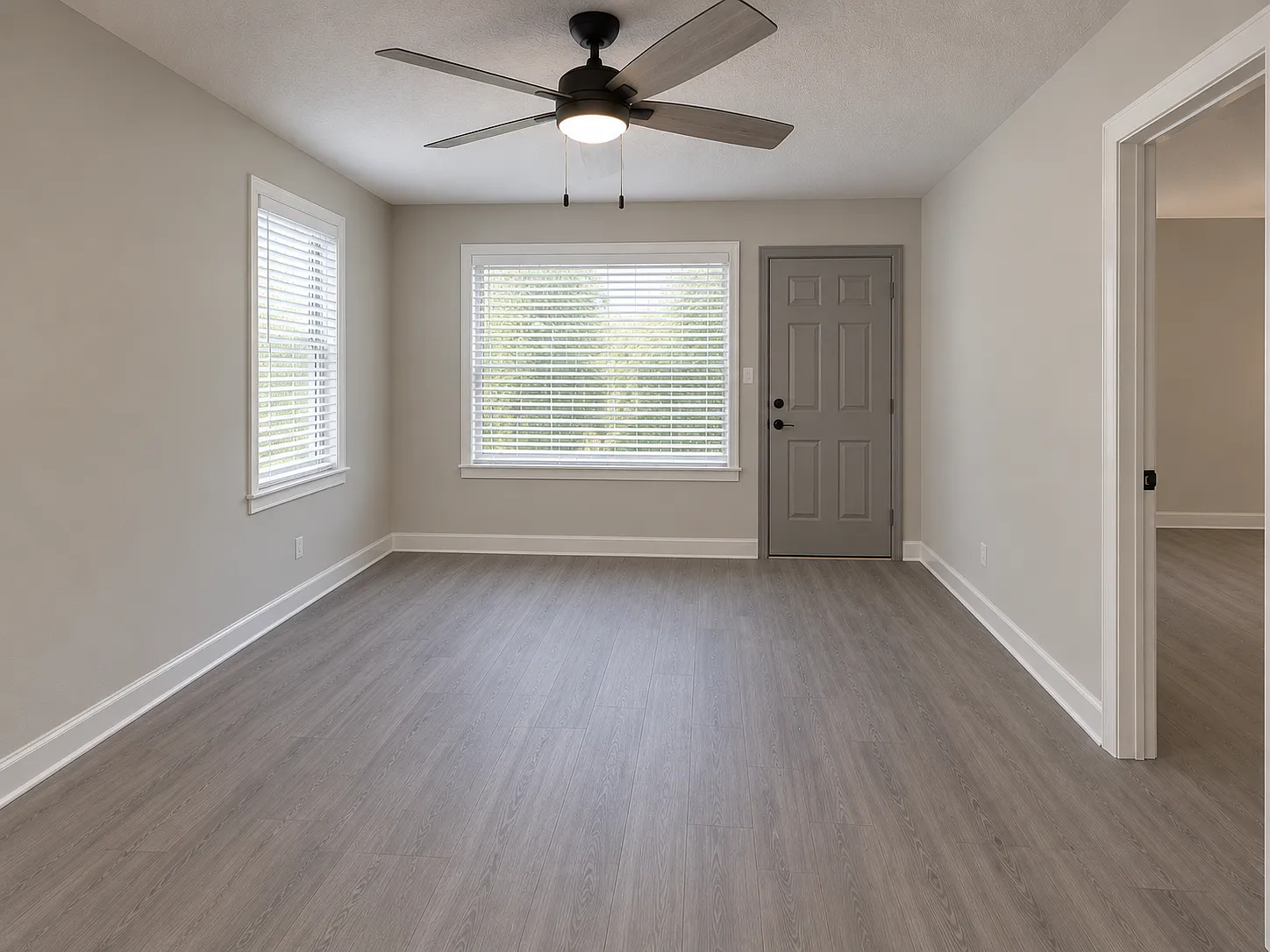 2 bed, 672 sqft, $1,700 — Photo 2