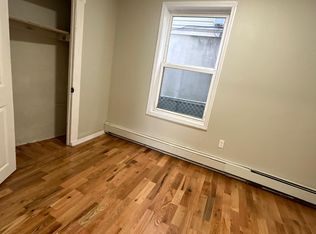 220 S 12th St #1, Newark, NJ 07107