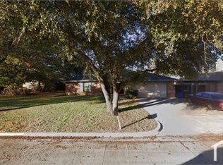 223 Meadowbrook Ln, Keller, TX 76248